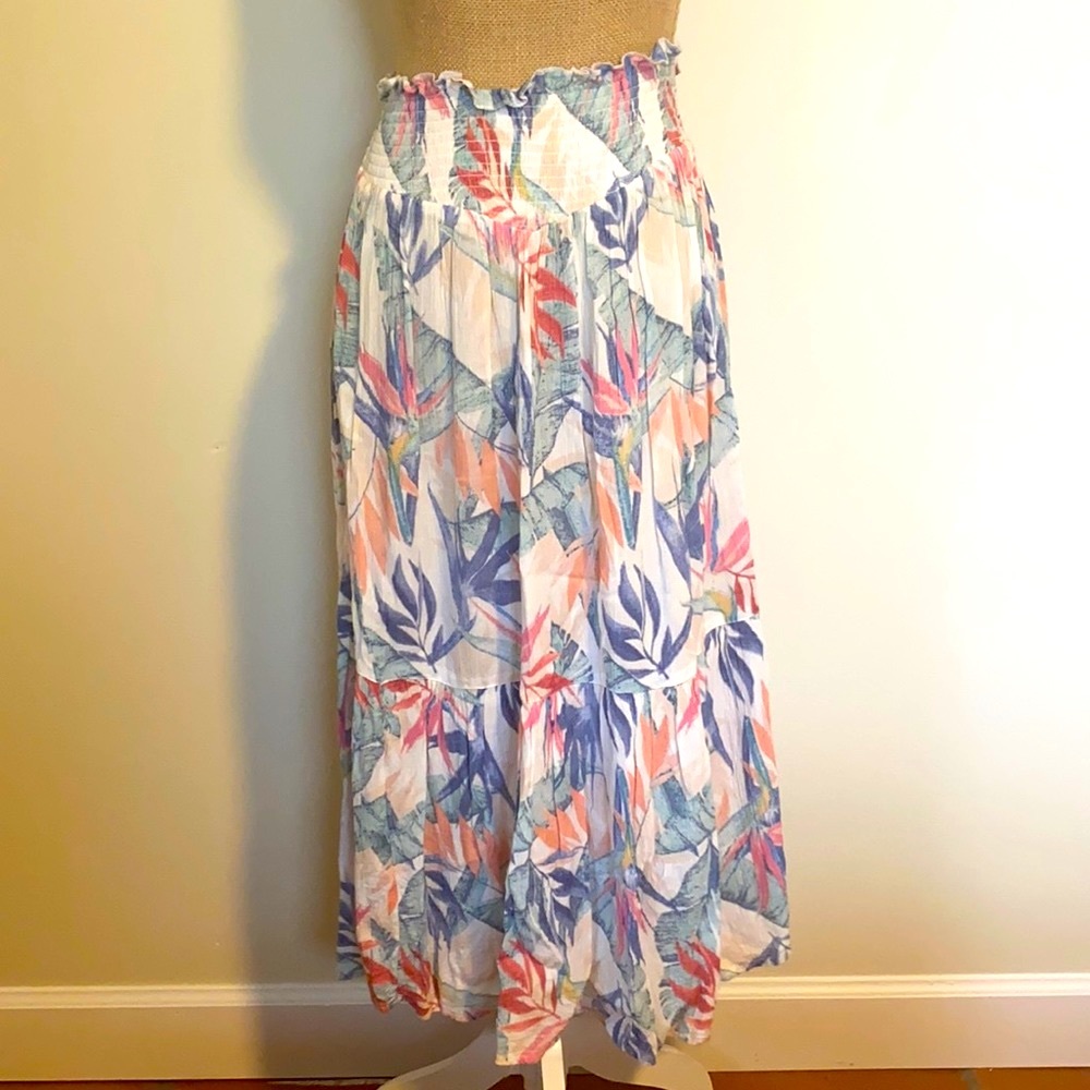 Rip Curl XS long floral skirt